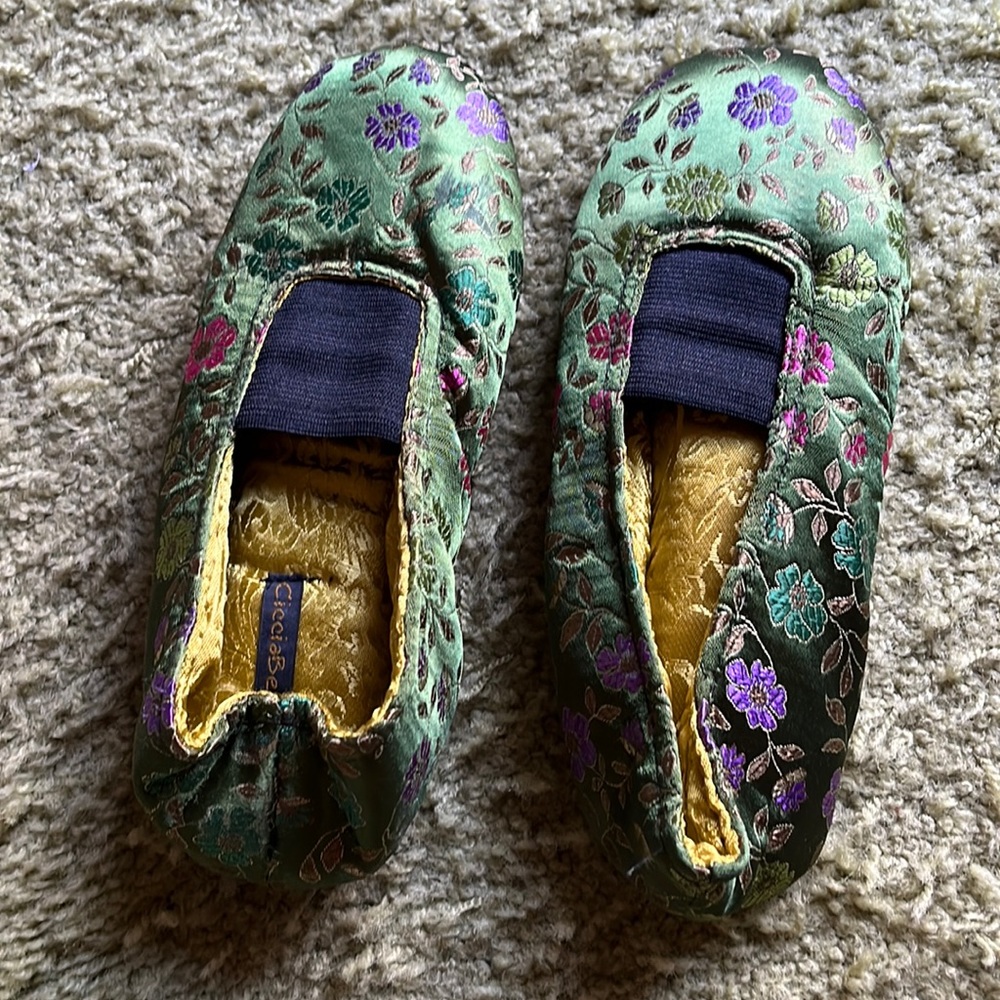 Slippers